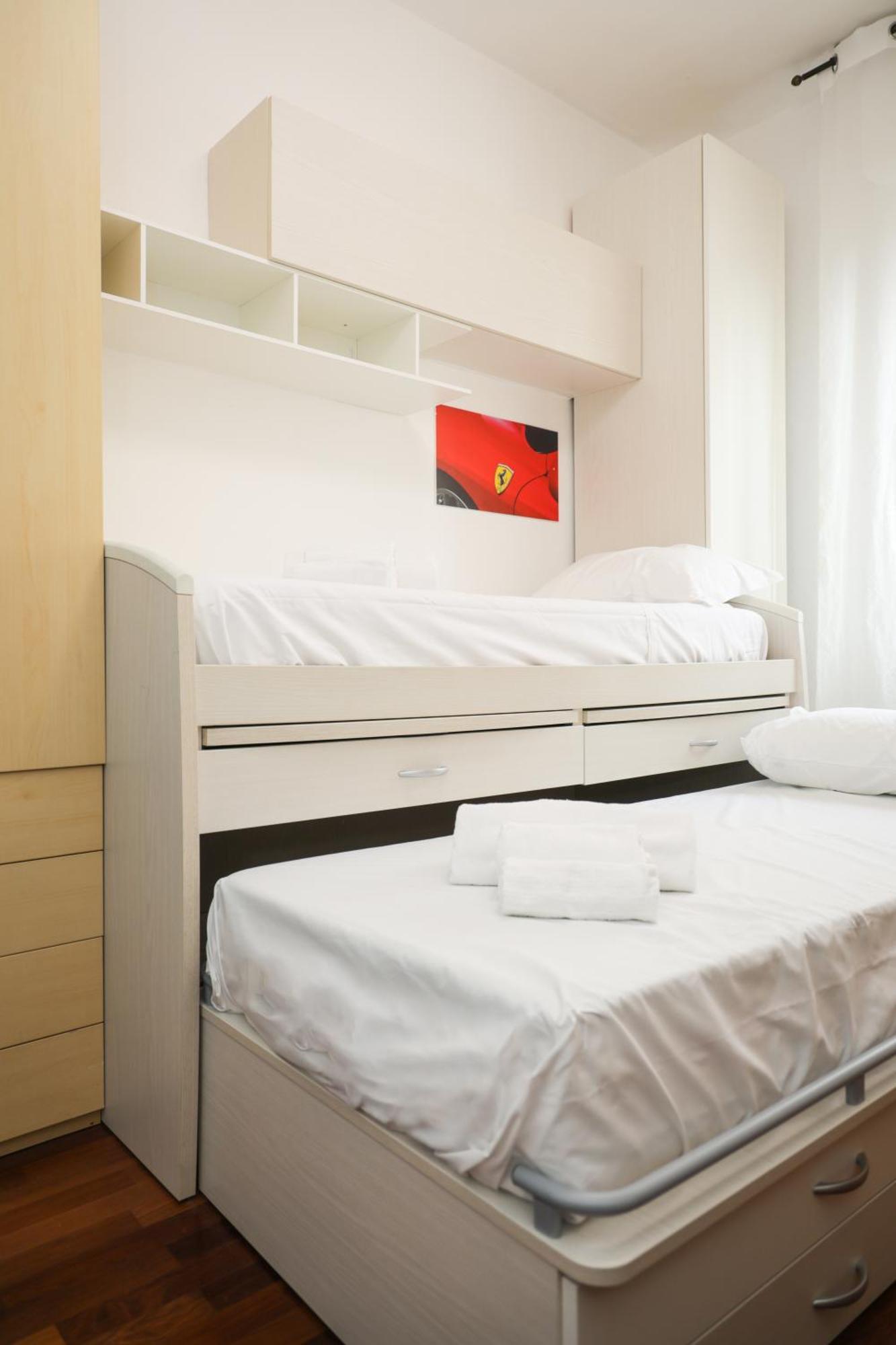 Modena Visit Apartment ภายนอก รูปภาพ