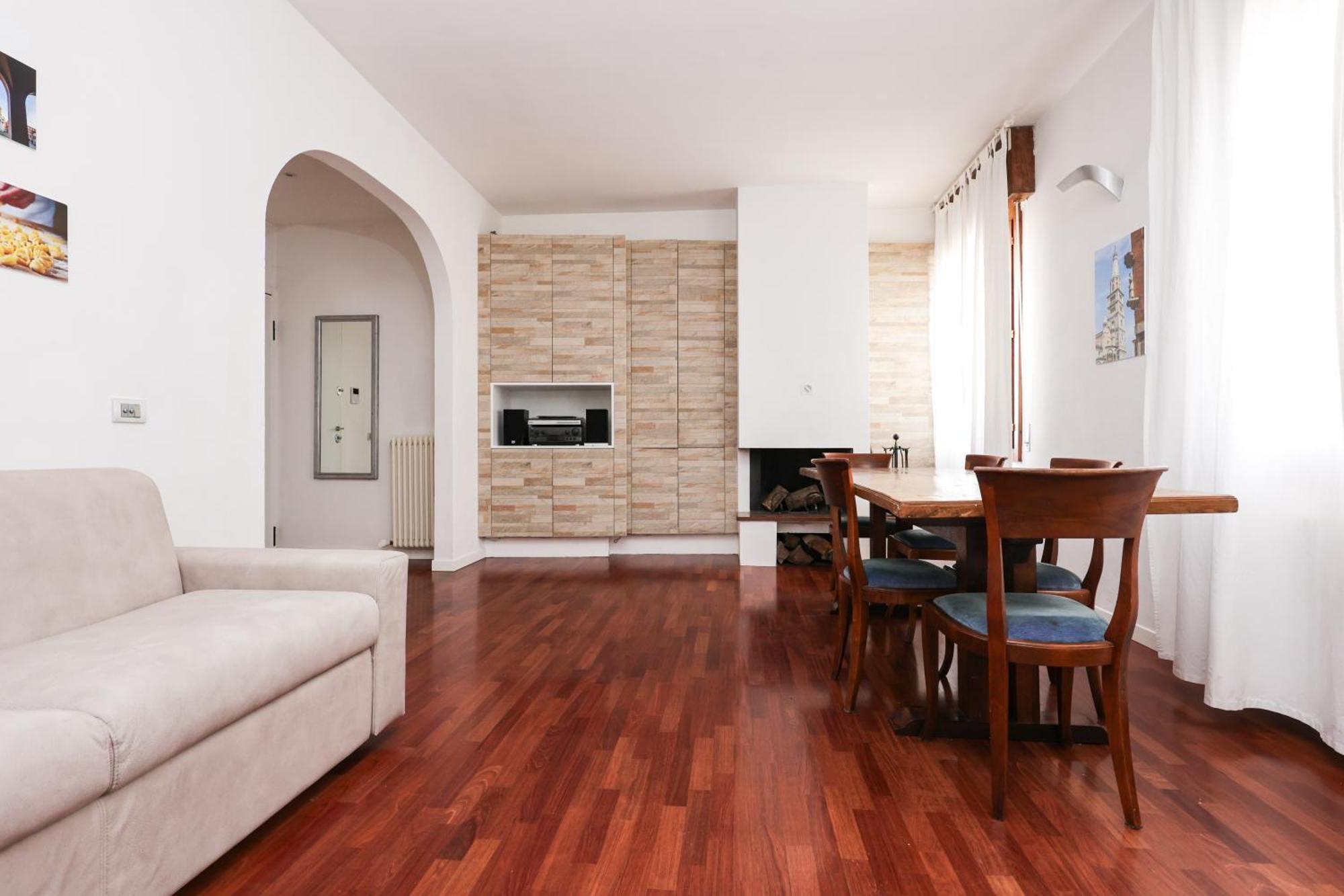Modena Visit Apartment ภายนอก รูปภาพ