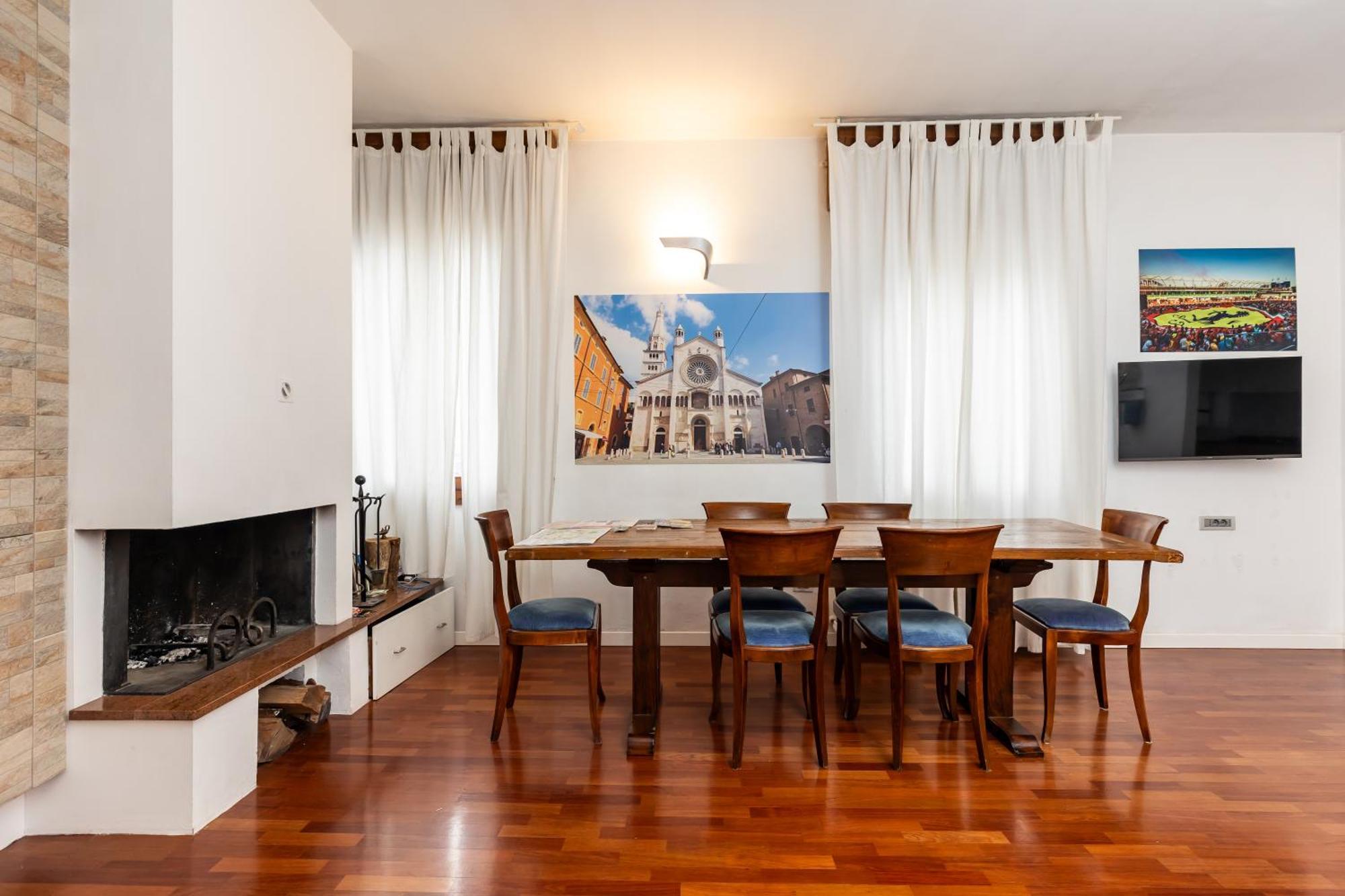 Modena Visit Apartment ภายนอก รูปภาพ